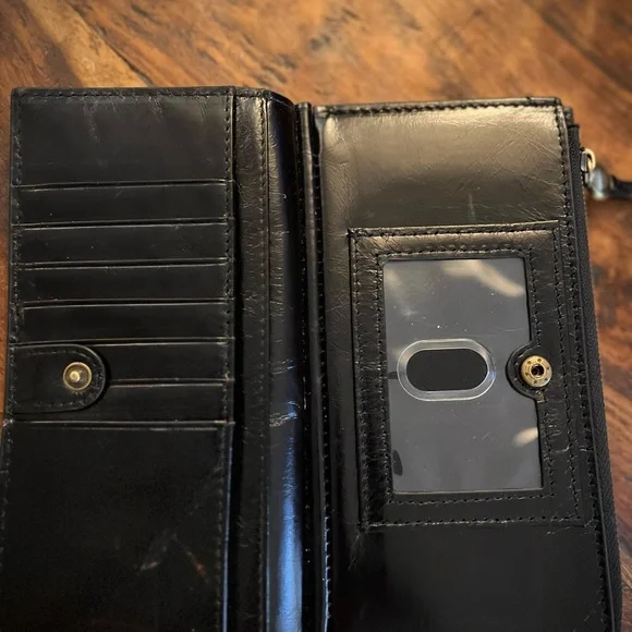 Hobo Black Soft Leather Wallet - Picture 3 of 6